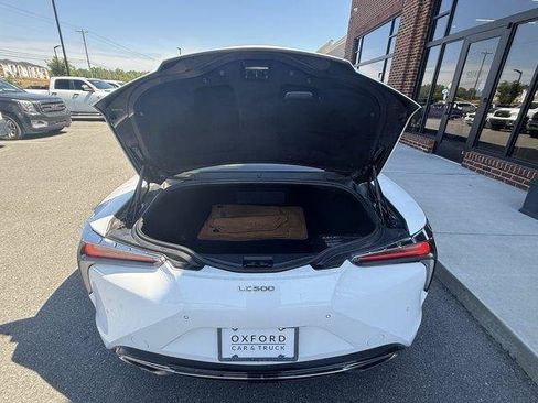 Used 2018 Lexus LC 500 Coupe w/ Sport Package RWD image 12