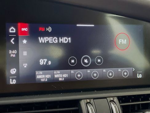 Used 2022 Alfa Romeo Giulia Ti image 21