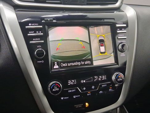 Used 2021 Nissan Murano SL image 25