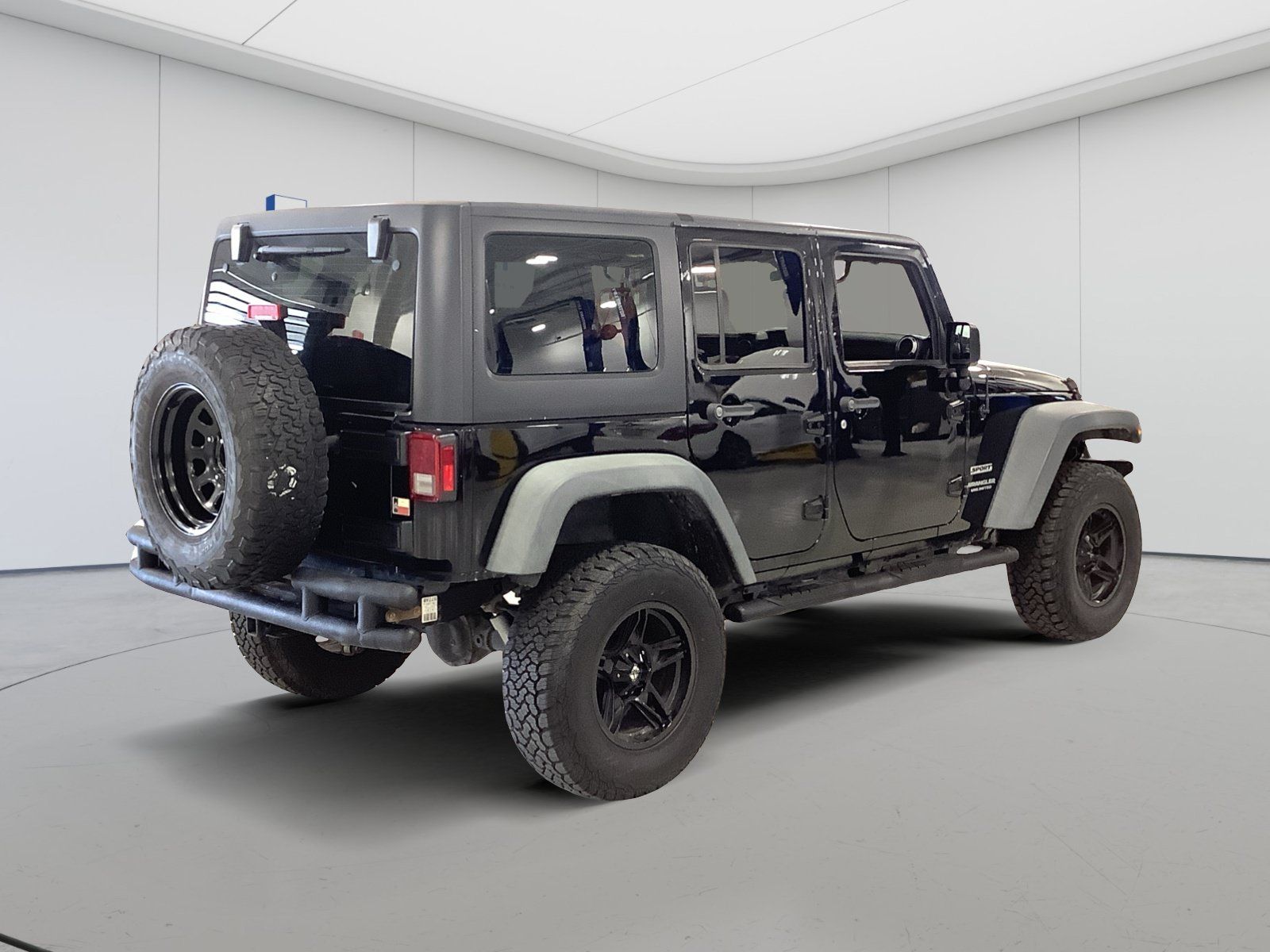 Used 2017 Jeep Wrangler Unlimited Sport AWD/4WD image 5