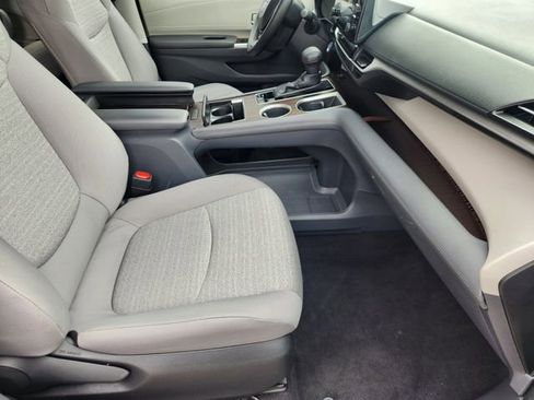 Certified 2023 Toyota Sienna LE FWD image 14