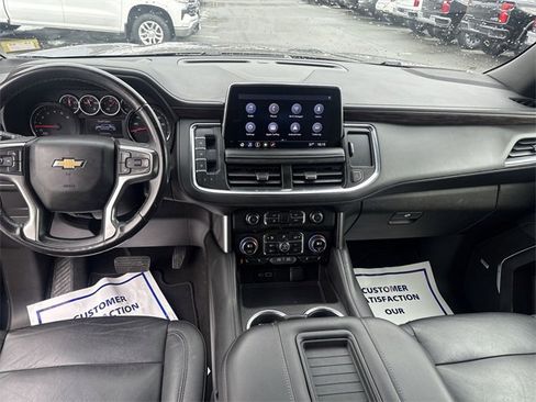 Used 2021 Chevrolet Suburban LT image 21