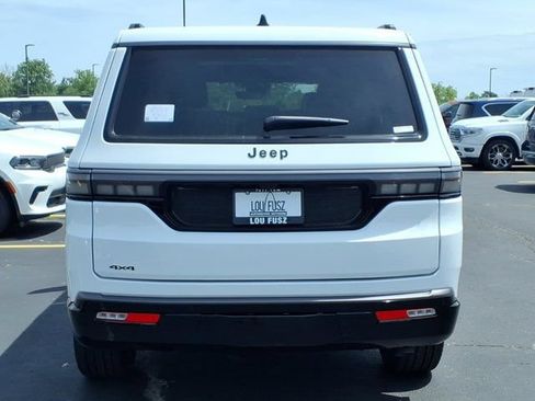 New 2026 Jeep Grand Wagoneer Limited AWD/4WD image 21