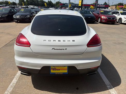 Used 2015 Porsche Panamera 4 AWD/4WD image 6