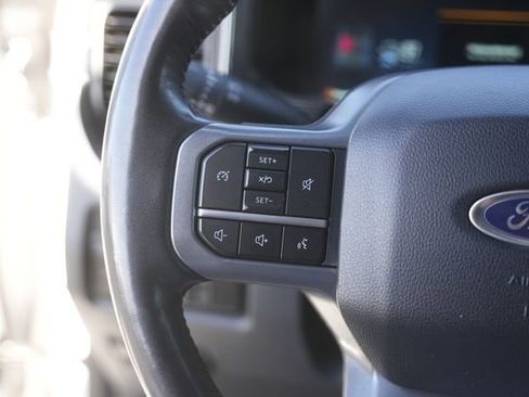 Used 2024 Ford F350 Lariat image 22