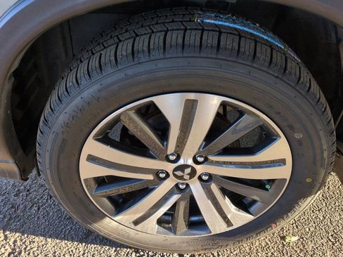 Used 2021 Mitsubishi Outlander Sport SE image 10