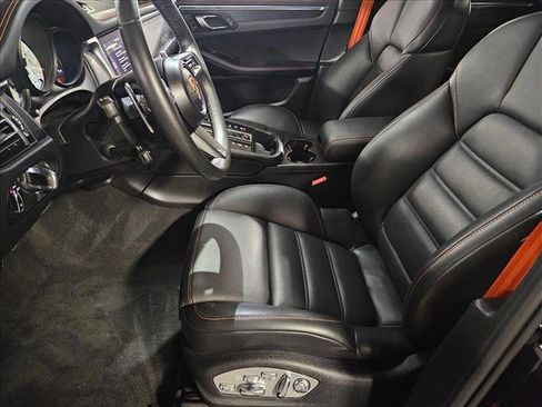 Used 2023 Porsche Macan GTS image 17
