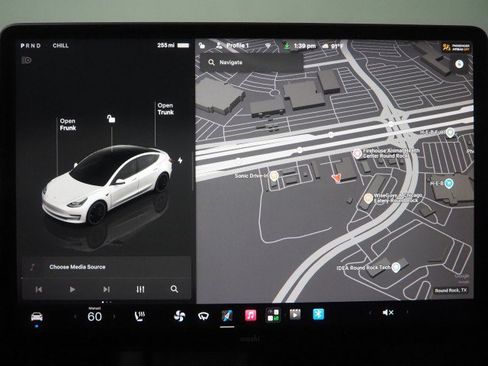 Used 2023 Tesla Model 3 Performance AWD/4WD image 24