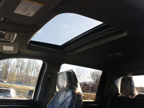 New 2026 GMC Sierra 2500 Denali w/ Denali Reserve Package image 16