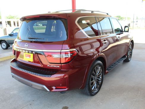 Used 2023 Nissan Armada Platinum w/ Captain's Chairs Package RWD image 64