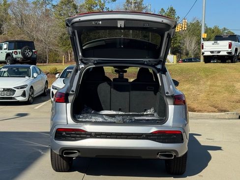 New 2025 Audi Q5 2.0T Premium Plus image 16