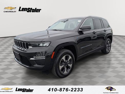 Used 2023 Jeep Grand Cherokee 4WD 4xe image 1