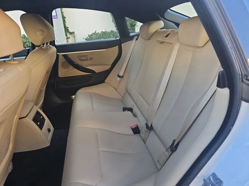 Used 2017 BMW 430i Gran Coupe w/ Driver Assistance Package image 19