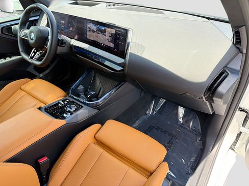 Used 2025 BMW X3 xDrive30i w/ Premium Package AWD/4WD image 13