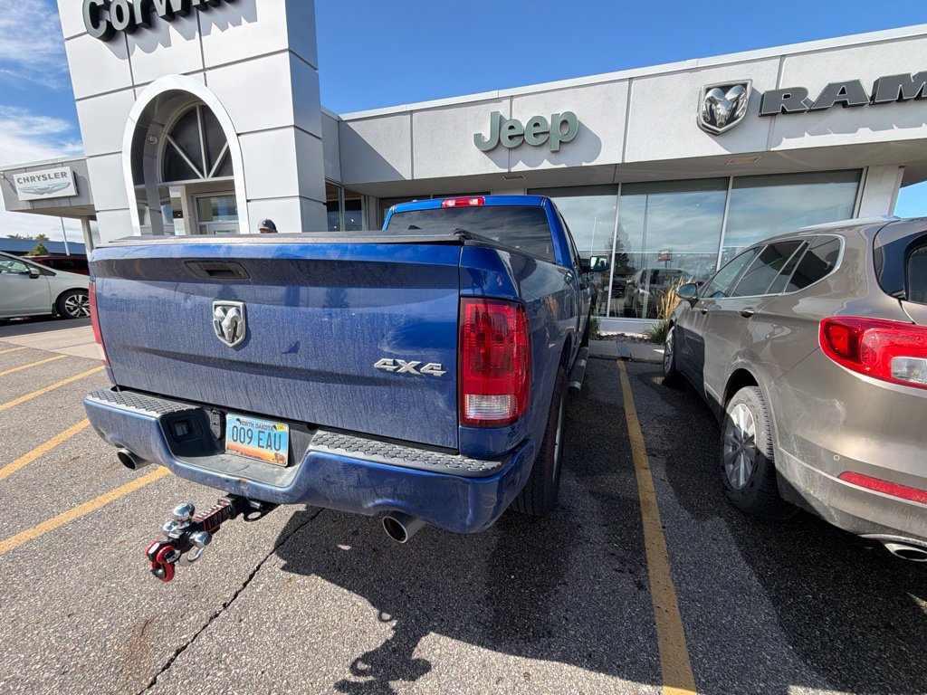 Used 2014 RAM 1500 Express AWD/4WD image 3