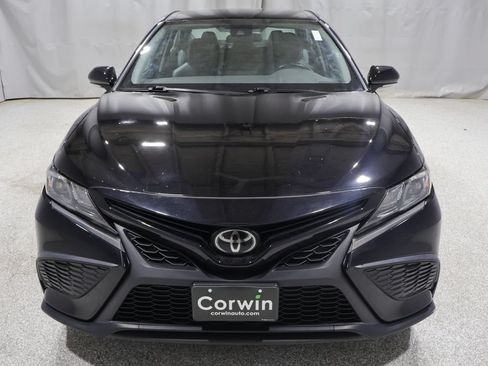 Used 2023 Toyota Camry SE FWD image 7