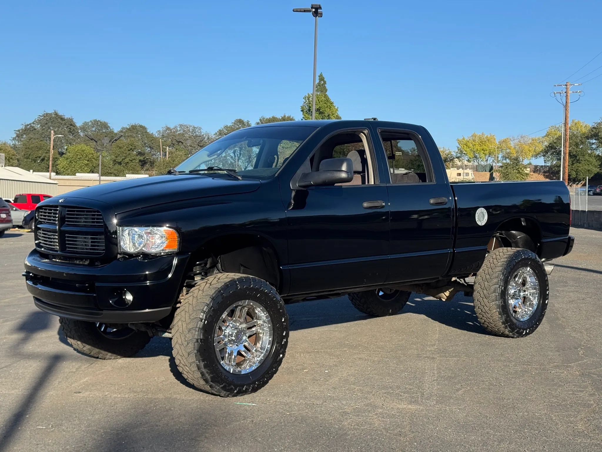 Used 2003 Dodge Ram 2500 Truck ST AWD/4WD image 3