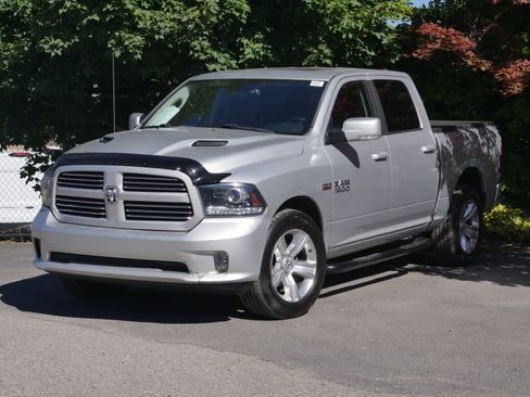 Used 2013 RAM 1500 Sport w/ Sport Premium Group AWD/4WD image 2