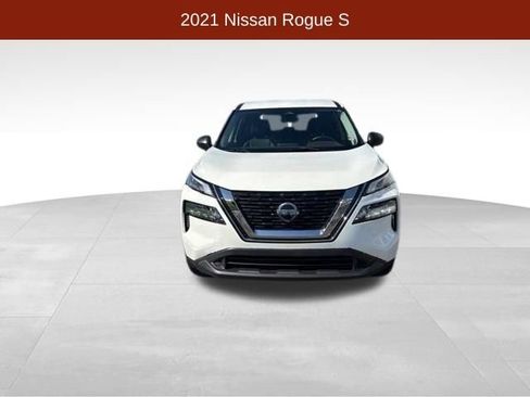 Used 2021 Nissan Rogue S FWD image 2