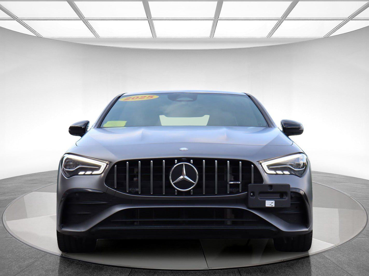 Used 2025 Mercedes-Benz CLA 35 AMG 4MATIC image 2