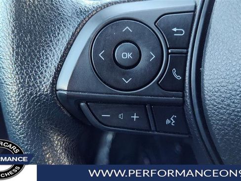 Used 2020 Toyota Corolla LE image 16