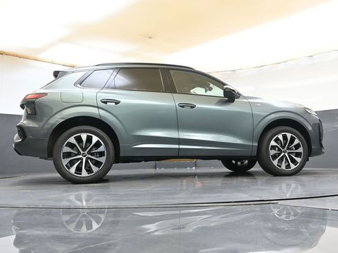 New 2026 Audi Q3 quattro 2.0T AWD/4WD image 43