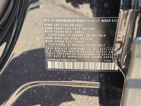 Used 2024 Volkswagen Tiguan SE image 30