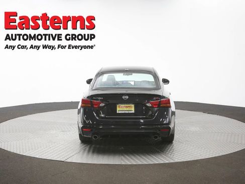 Used 2023 Nissan Altima 2.5 SR w/ SR Premium Package FWD image 38