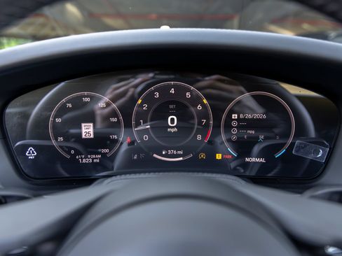 Certified 2026 Porsche 911 Carrera T RWD image 33
