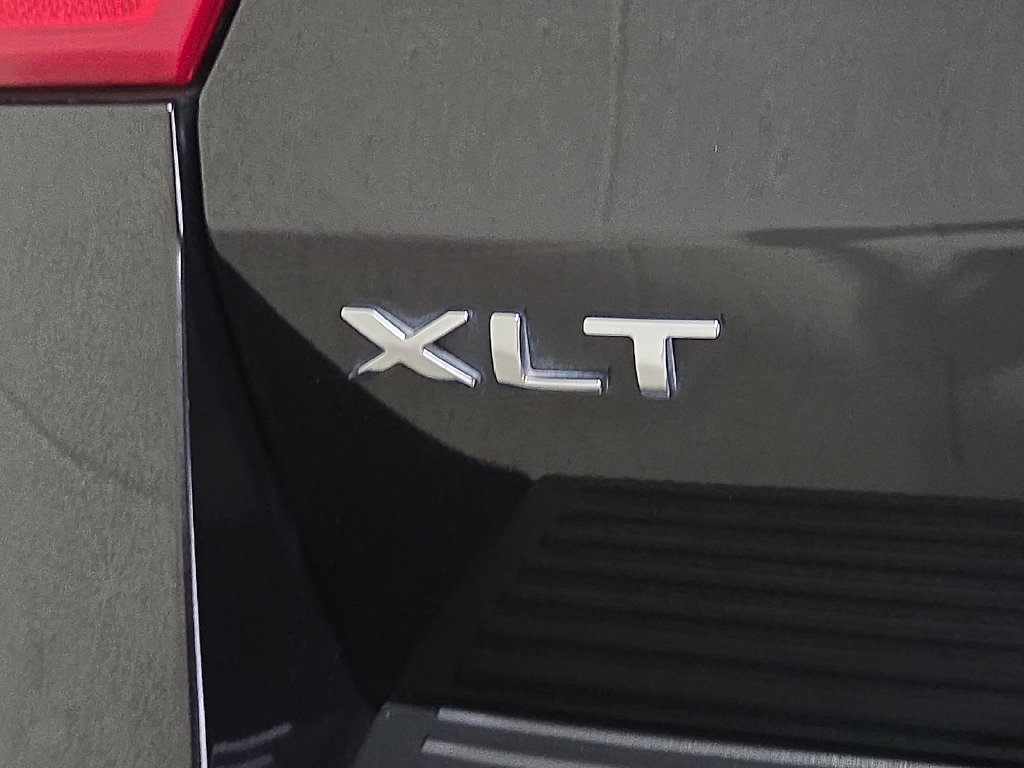 Used 2021 Ford Expedition XLT AWD/4WD image 11
