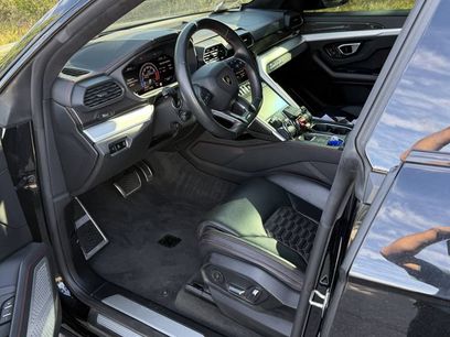 Used 2020 Lamborghini Urus