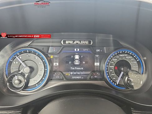 Used 2021 RAM 1500 Limited w/ Body Color Bumper Group AWD/4WD image 16