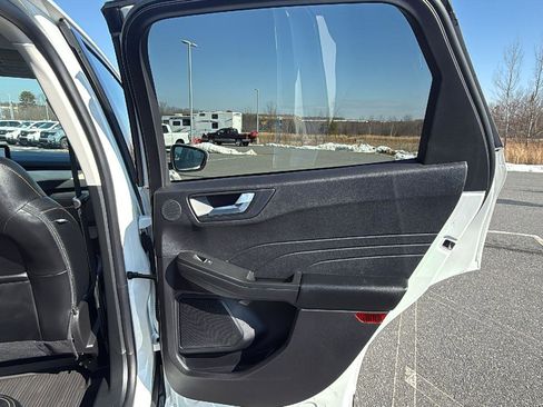 Used 2022 Ford Escape Titanium w/ Titanium Elite Package image 19
