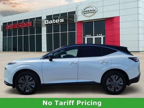 Certified 2025 Nissan Murano SL w/ Cargo Package AWD/4WD image 3