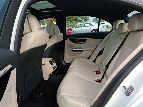 Used 2025 Mercedes-Benz C 300 Sedan image 10