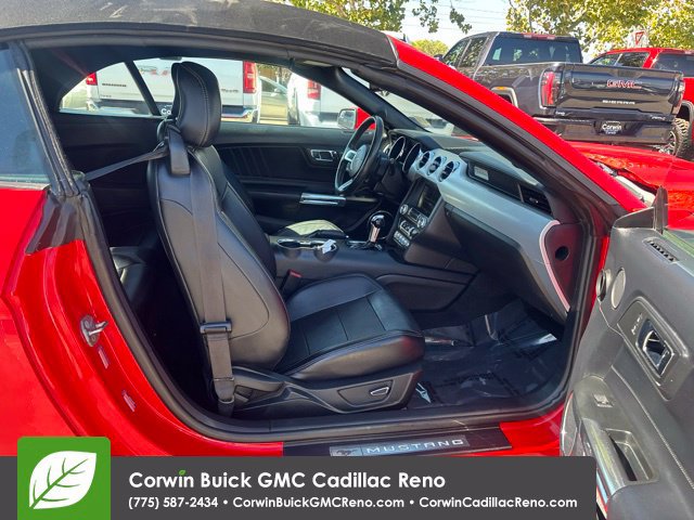 Used 2015 Ford Mustang Premium RWD image 29