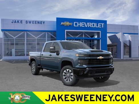 New 2026 Chevrolet Silverado 2500 Custom AWD/4WD image 1