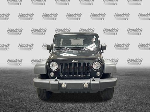 Used 2017 Jeep Wrangler Unlimited Sport w/ Connectivity Group AWD/4WD image 3