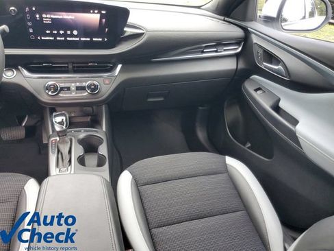 Certified 2024 Buick Envista Preferred w/ Convenience II Package FWD image 16