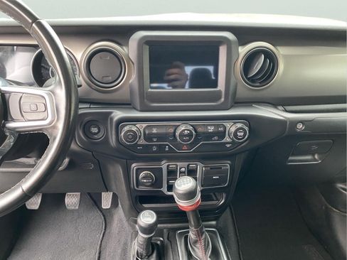 Used 2020 Jeep Gladiator Sport w/ Quick Order Package 23S AWD/4WD image 20