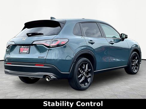 Used 2025 Honda HR-V Sport image 6