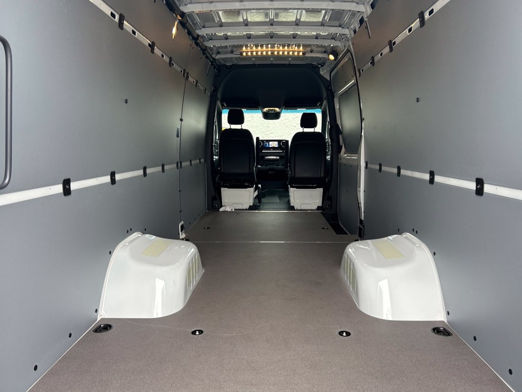 New 2026 Mercedes-Benz Sprinter 3500 image 21