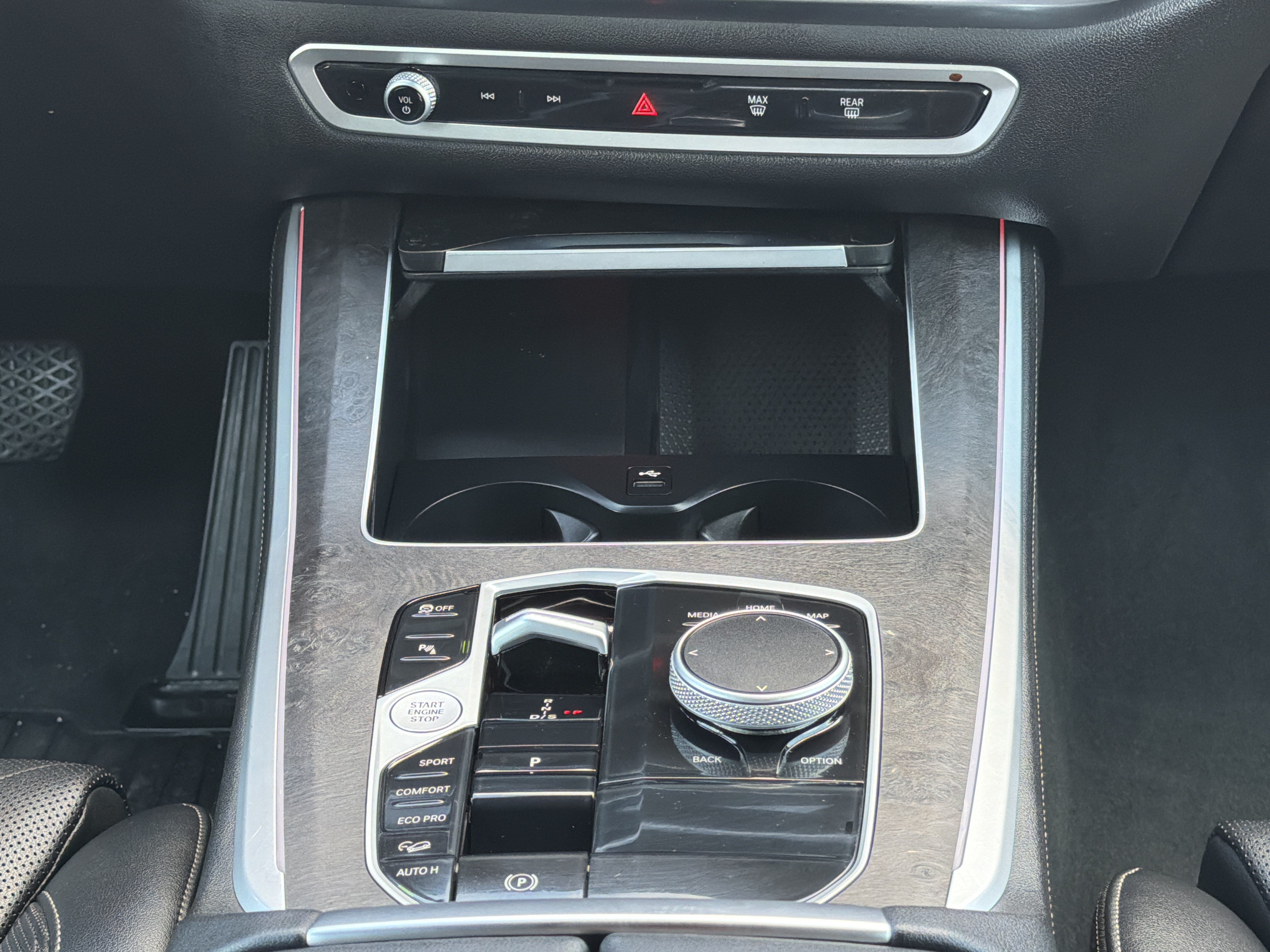Used 2025 BMW X5 xDrive40i AWD/4WD image 6