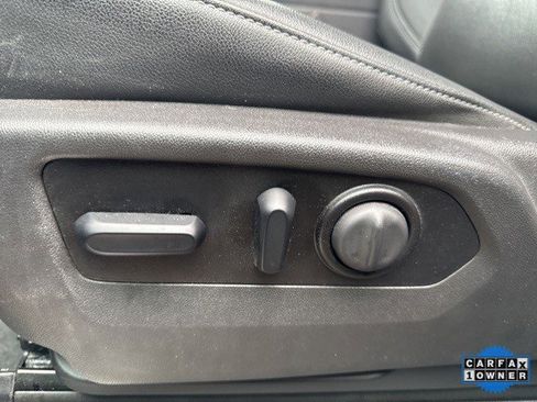 Used 2021 GMC Sierra 1500 SLT w/ SLT Premium Package image 19