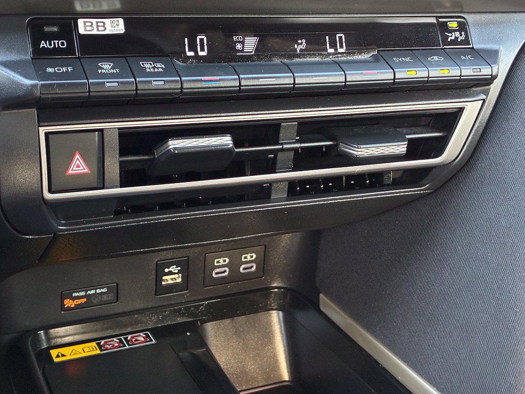 Used 2026 Toyota Camry LE FWD image 23