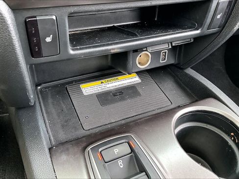 Used 2023 Honda Passport EX-L image 32