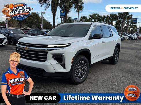 New 2026 Chevrolet Traverse LT image 1