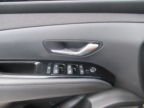 Used 2024 Hyundai Tucson Limited AWD/4WD image 19