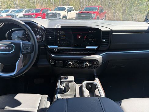 Certified 2026 GMC Sierra 1500 SLT w/ SLT Premium Plus Package AWD/4WD image 23