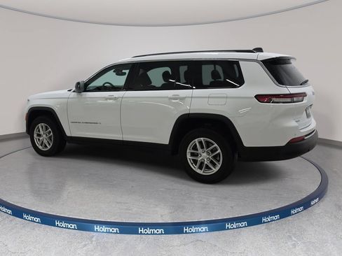 Used 2023 Jeep Grand Cherokee L Laredo w/ Luxury Tech Group I AWD/4WD image 8